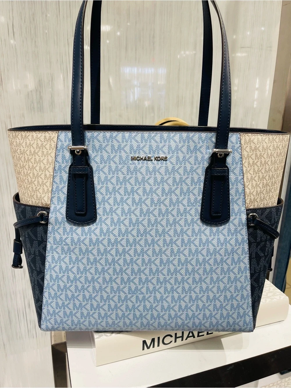 Michael Kors Voyager Large Color-Block Signature Logo Tote   Admiral Multi  NWT